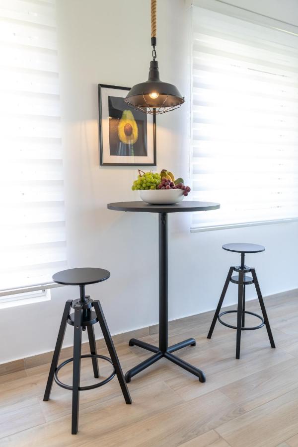 Two Olive Trees Apartment Psathopyrgos Ngoại thất bức ảnh